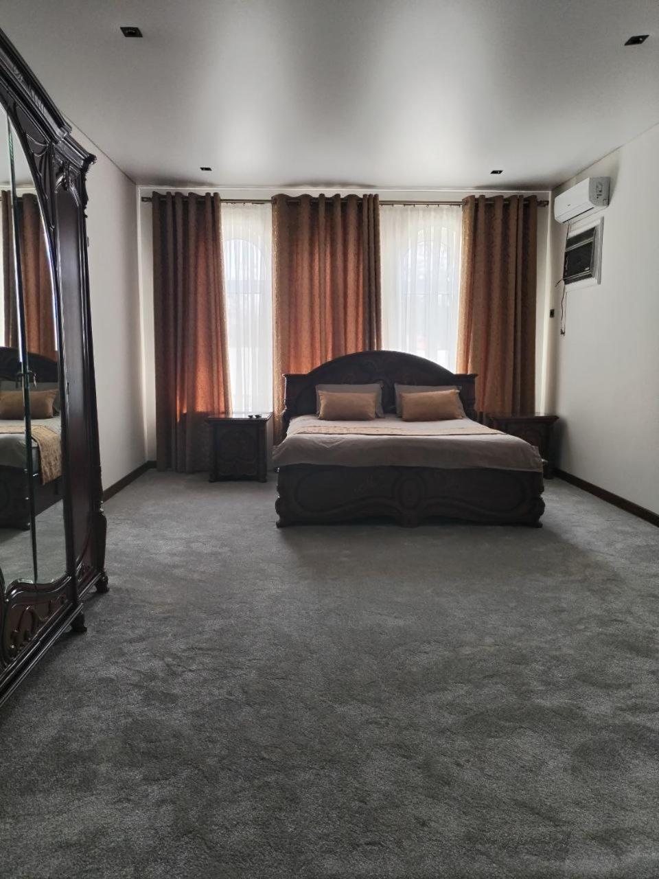 סמרקנד Guest House "Rohat Lux" מראה חיצוני תמונה